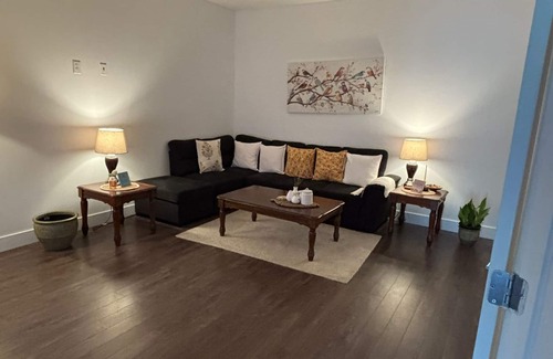 Lower Sackville House | Entire Ground floor - Bed Room & Rec room in Quite & pleasant Neighborhood