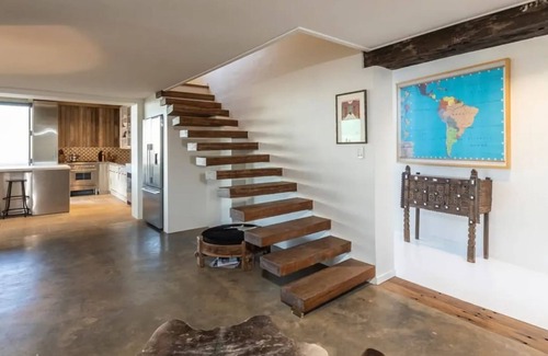 Coopers Shoot House | Entire home in the lush Hinterland of Byron Bay with panoramic coastal and hinterland view