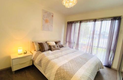 Werribee House | ENTIRE HOME IN WERRIBEE,BEST POSSIBLE LOCATION YOU CAN FIND