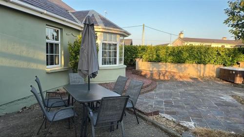 Rosslare Harbour House | Entire Home with Hot Tub