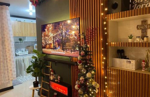 Downtown Tacloban House | Entire House with Bedroom with AC