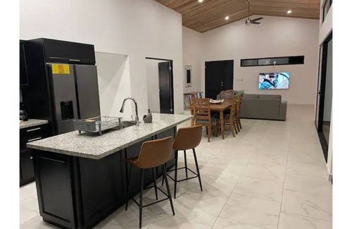 Mercedes House | Entire house with pool in Roca verde gated Community