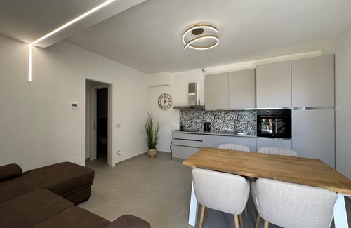 Bomerano Apartment | Entire Residence with 3 Apartments, Mountain View, Wi-Fi and Air Conditioning