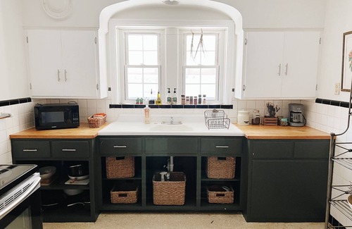 Tower Grove South Apartment | Entire townhouse in St. Louis