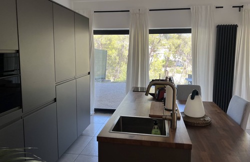 Rognac Apartment | Entre Aix et Marseille