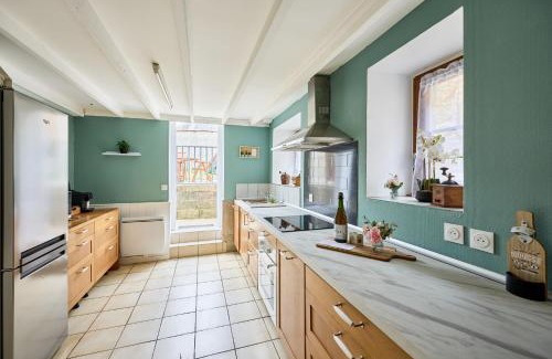 Saint-Come-du-Mont House | Entre Histoire et Marais - Proche Plage