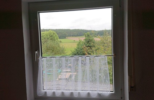 Wachenroth Apartment | Entspanne Dich mit der Ganzen Familie in Dieser Unterkunft in Franken!