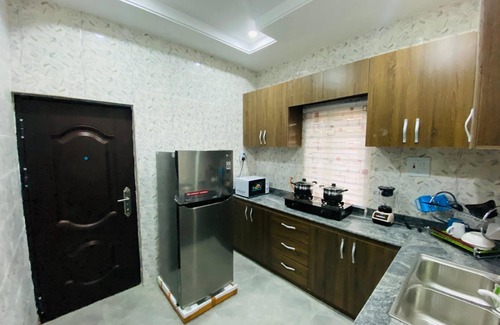 Enugu Apartment | Enugu Nigeria Shortlet - 2Bedroom Duplex serviced apartment GRA Enugu, Nigeria
