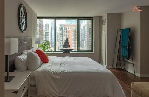 Streeterville Apartment | ENVITAE 3BR Downtown Luxurious Suite Views & Pool