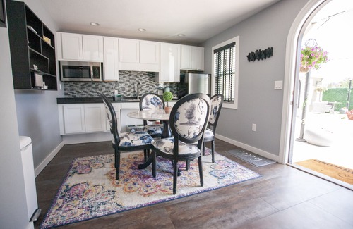 Custer Hotel | EO Bungalows – Adults Only