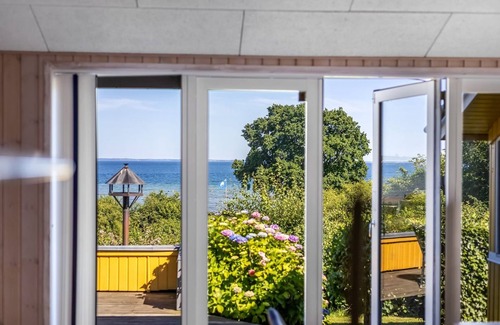 Bjert House | "Ephra" - 150m from the sea by Interhome