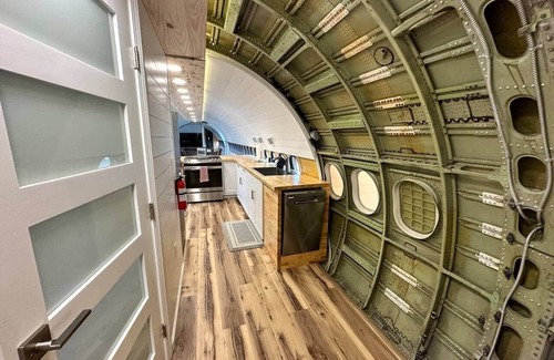 Houston House | Epic Alaskan Airplane Home DC-9