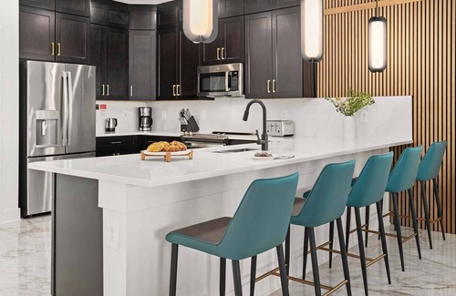 Florida Center House | Epic Estate | Ultra upscale home w huge BRs, next level amenities, next to parks