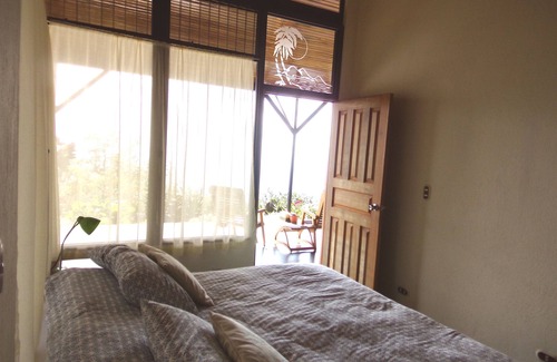 San Ramon House | Epic Ocean views from a Mountaintop & Springtime year round - Treat Yourself