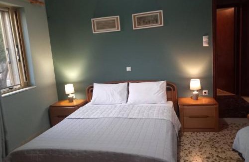 Gargaliani House | Epicurus Beach House - Dialiskari