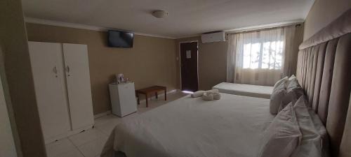 Omusati House | Epikaizo Guest House