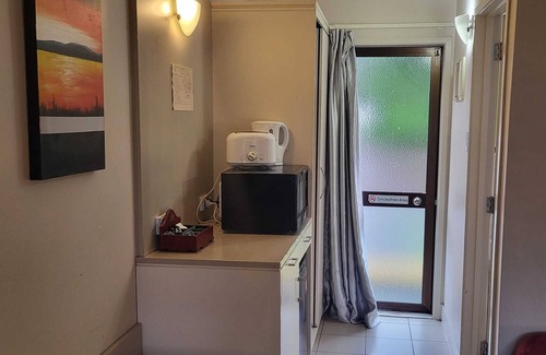 Epsom Hotel | Epsom Motor Inn