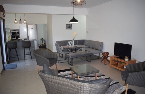 La Gaulette Apartment | Equinox Kite Villa Mauritius
