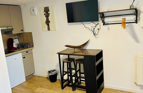 Villers-Saint-Paul Apartment | Equipped garden level 20m2