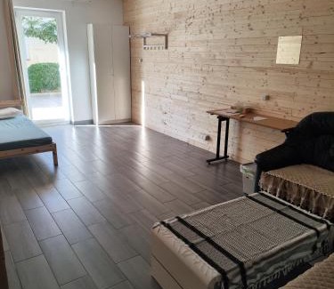 Vienna Apartment | Erdgeschoss Wohnung nahe Flughafen