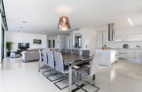 Mafra Villa | ERICEIRAHILLS- "THE VILLA" LUXURY VILLA IN BEAUTIFUL ERICEIRA