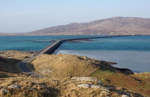 Eriskay Apartment | Eriskay Views Cottage