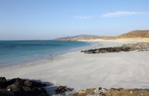 Eriskay Apartment | Eriskay Views Cottage
