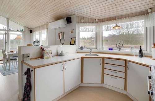 Fur House | "Ermelina" - 500m to the inlet by Interhome