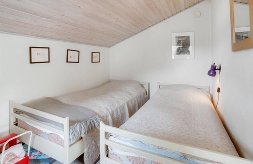 Fur House | "Ermelina" - 500m to the inlet by Interhome
