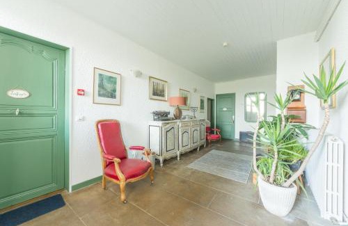 Vieille-Brioude Bed & Breakfast | Ermitage Saint Vincent B&B