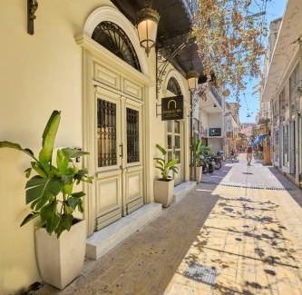Monastiraki Hotel | Ermou 99 Intelligent Private Suites