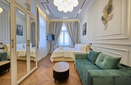 Monastiraki Hotel | Ermou 99 Intelligent Private Suites