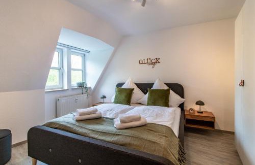 Schwarzenberg/Erzgeb. Apartment | ErzGlück Apartment I WLAN I Küche I Stellplatz I 4P