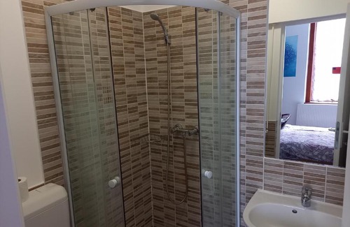 Eger Apartment | Esőerdő Apartman