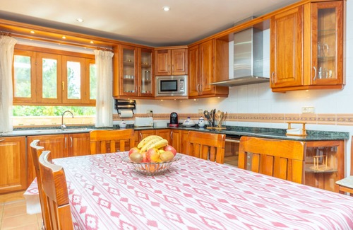 Es Garrovers Villa | Es Garroveret - Four Bedroom Villa, Sleeps 8