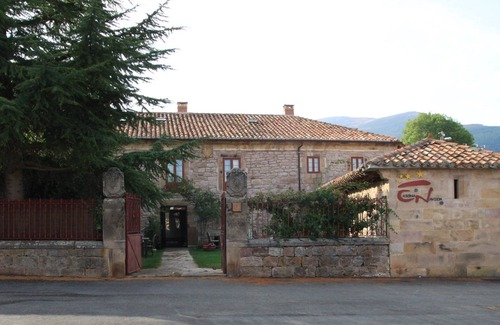 Naveda Cottage | Casa de Campoo up to 33 pax. Ideal for families with children.