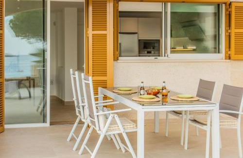 Colonia Sant Jordi Villa | Es turó, luxury beachfront apartment in Colonia San Jordi