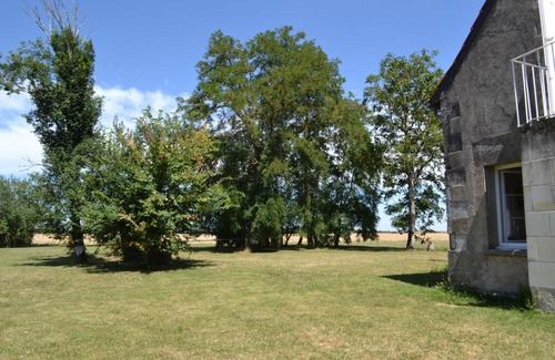 Saint-Epain House | Escale à Villeperdue chambre SAAREMAA
