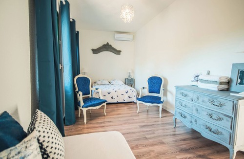 Le Bosc Bed & Breakfast | Escale au Salagou, Grand Gite Atypique de 250 m²