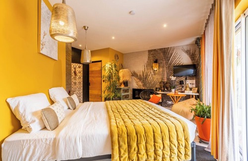 Saint-Nazaire House | Escapades Lointaines Chambres d'hôtes B&B