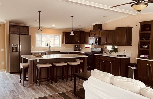 Galloway House | Escape and stay in this luxury home near lake/Fresh air & wildlife-Pet Friendly