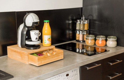 Noisy-le-Grand Apartment | Escape between Paris, Disneyland and the banks of the Marne