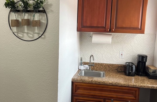 Town N County Park Apartment | Escape By The Bay