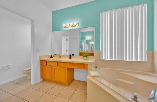 Calabay Parc House | Escape Calabay Parc & Gameroom