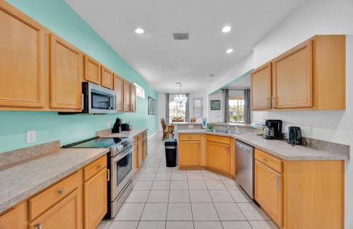Calabay Parc House | Escape Calabay Parc & Gameroom