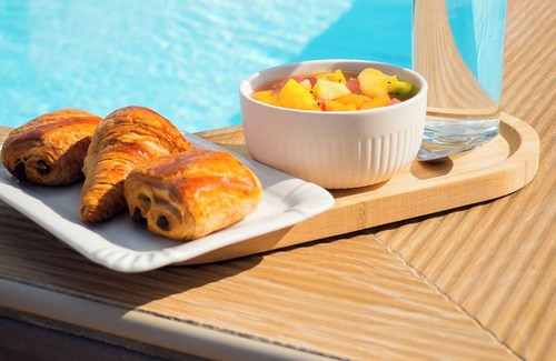Port-Louis House | Escape in the heart of the city Studio Jacuzzis Sauna and swimming pool