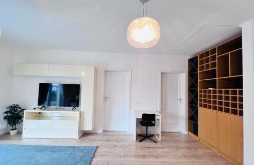Joita Villa | Escape Retreat I 3 BR house near Buftea