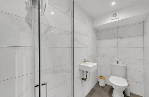 Shacklewell Apartment | Escape the Ordinary: Cozy and Charming Studio