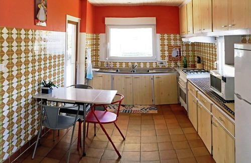 Saujon Apartment | Escape to a Villa in Saujon – 170 m², Garden, Close to Beaches & Vineyards, Ideal for 9 People