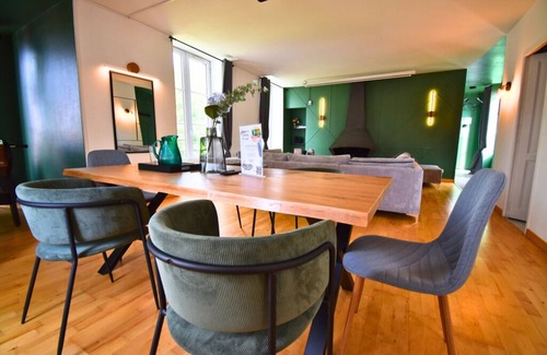 Ravenel Apartment | Escape to Château Ravenel